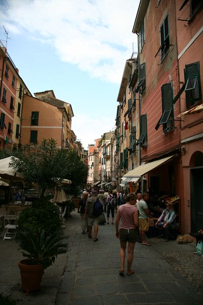 Main street - Vernazza